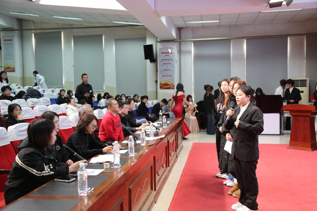 经仔细核算成绩后