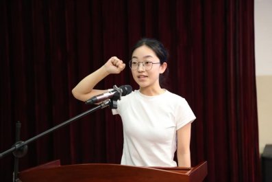 财神娱乐在线注册赠送4所院校的8支参